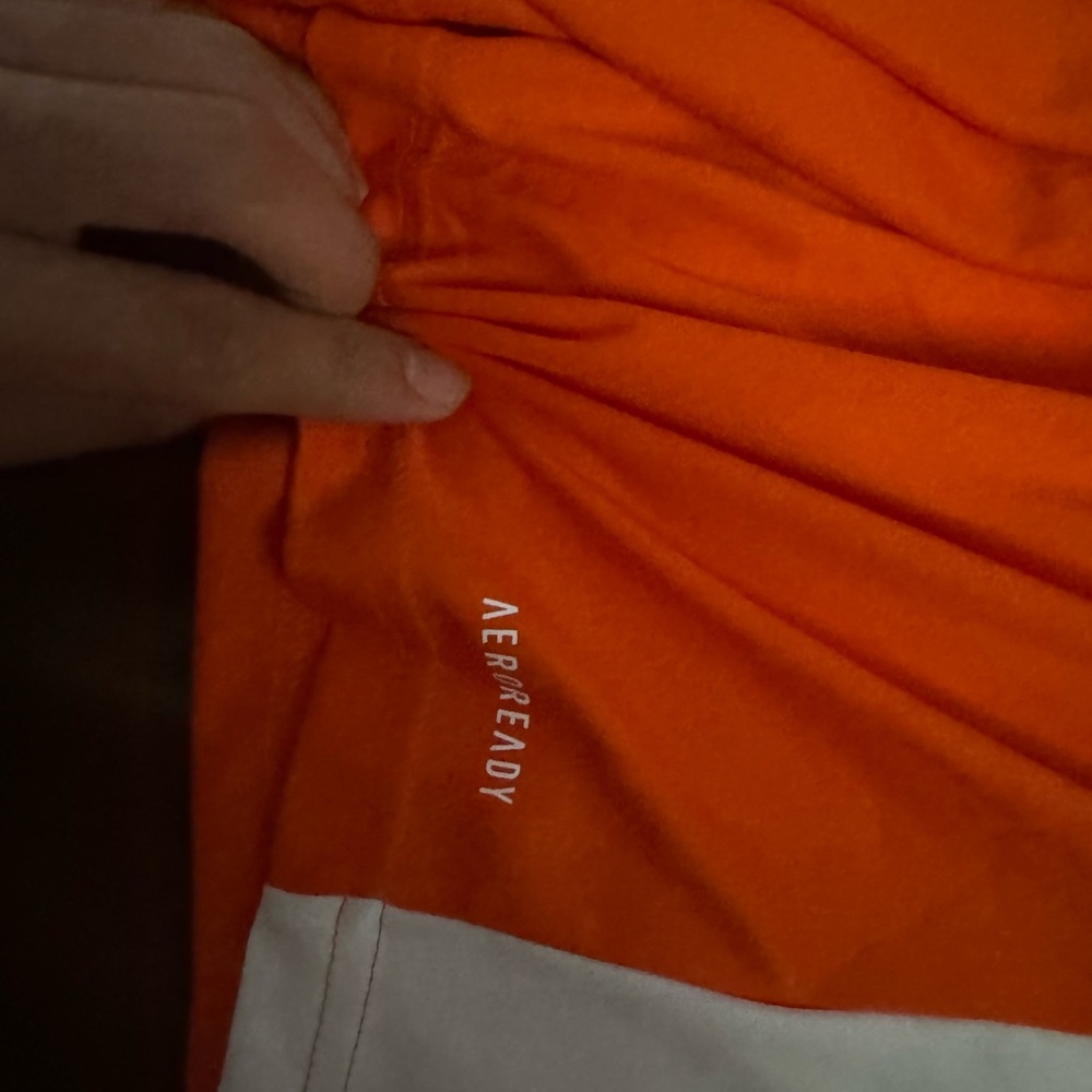 Adidas shirt size medium - Picture 4 of 5